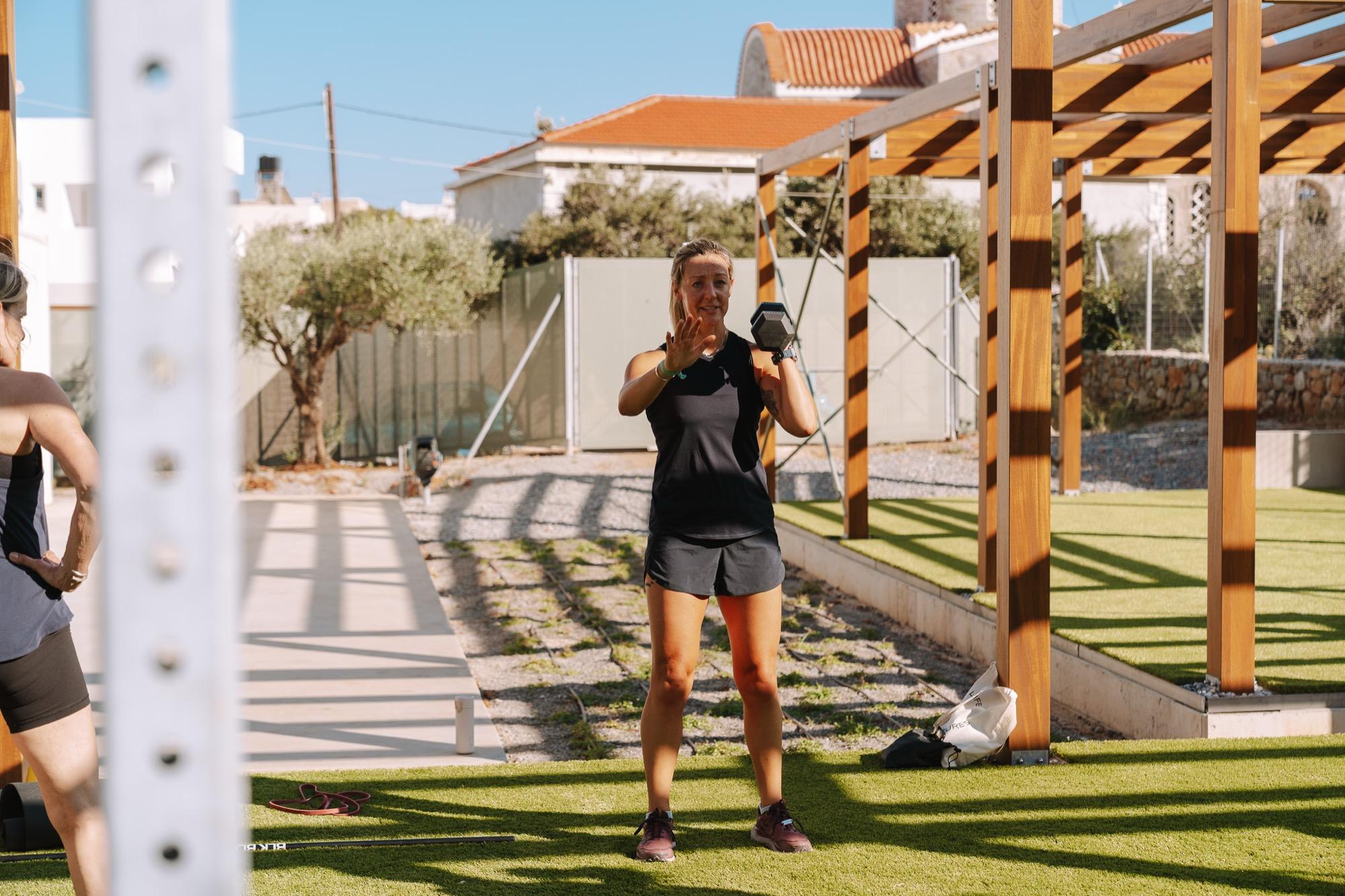 Training under the pergola in the open-air gym